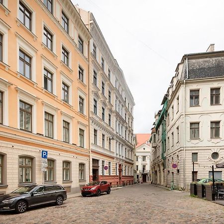 Old Riga Modern And Spacious 2 Bedroom Apartment Bagian luar foto