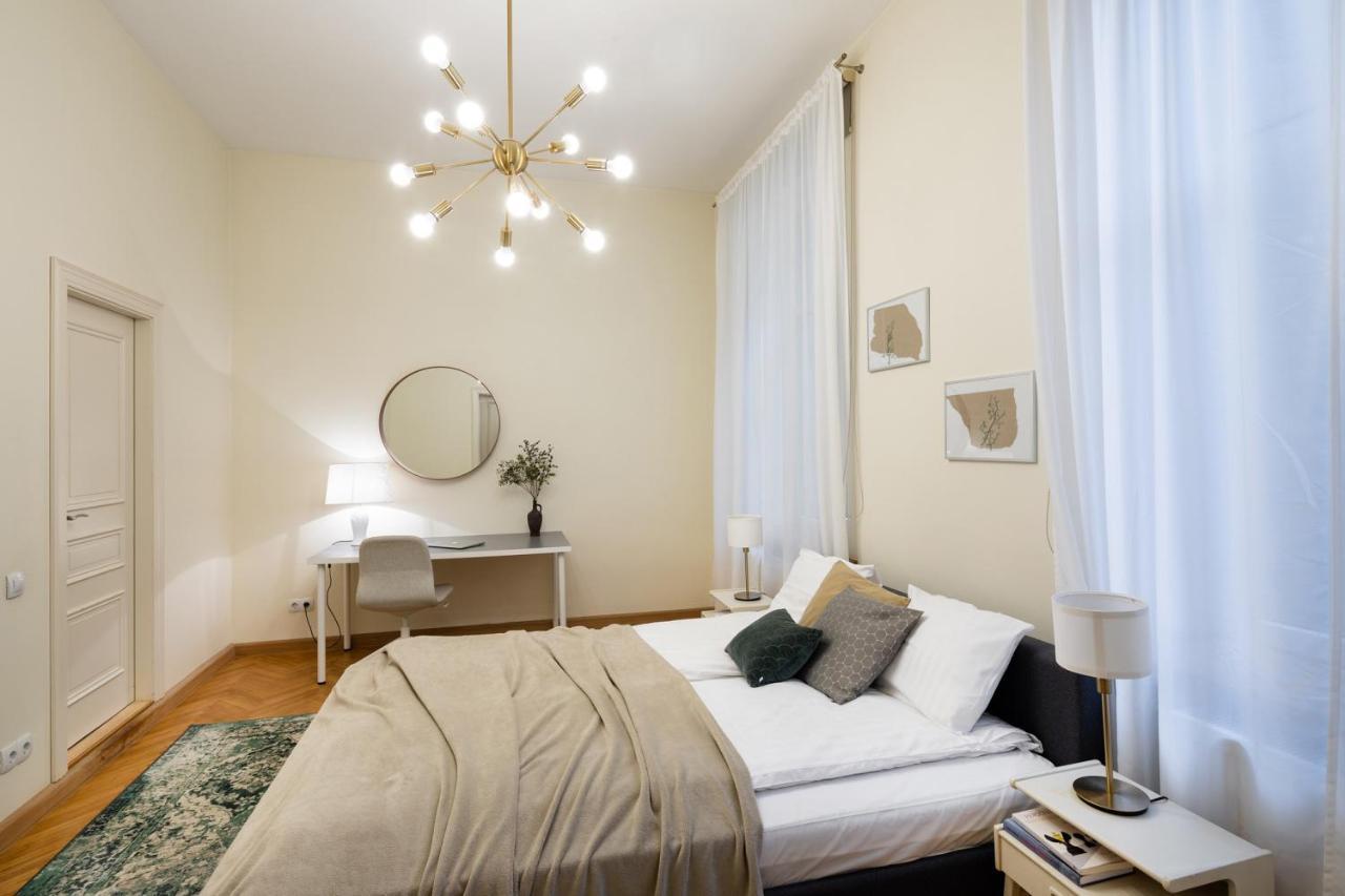 Old Riga Modern And Spacious 2 Bedroom Apartment Bagian luar foto