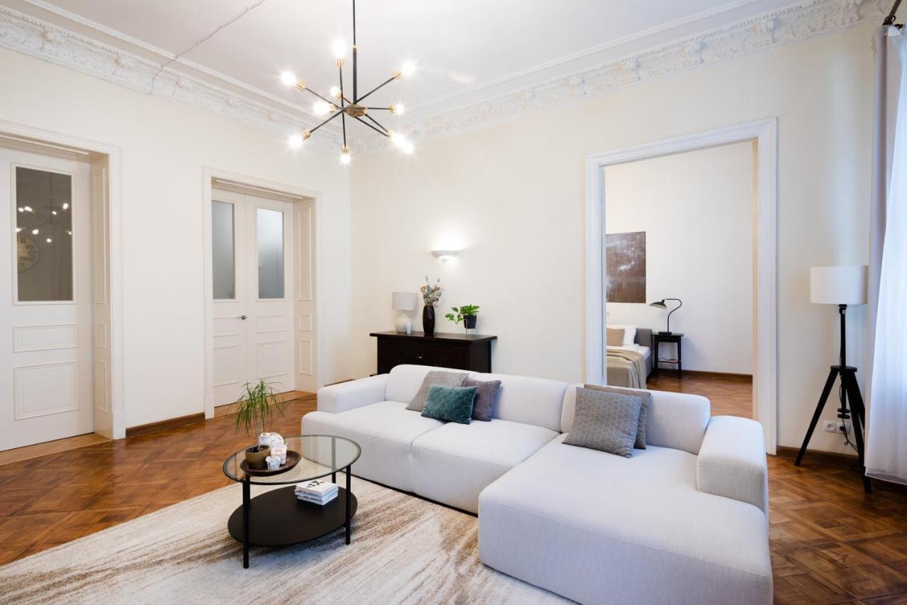 Old Riga Modern And Spacious 2 Bedroom Apartment Bagian luar foto